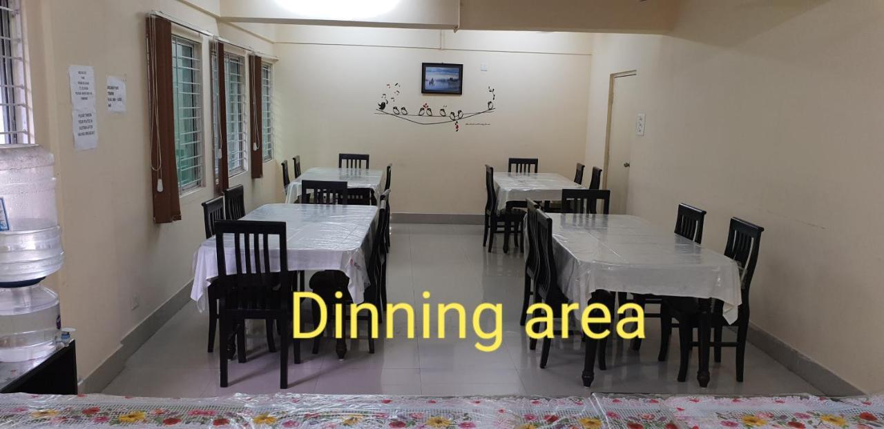 The Salvation Army Red Shield Guest House Calcutta Exteriör bild