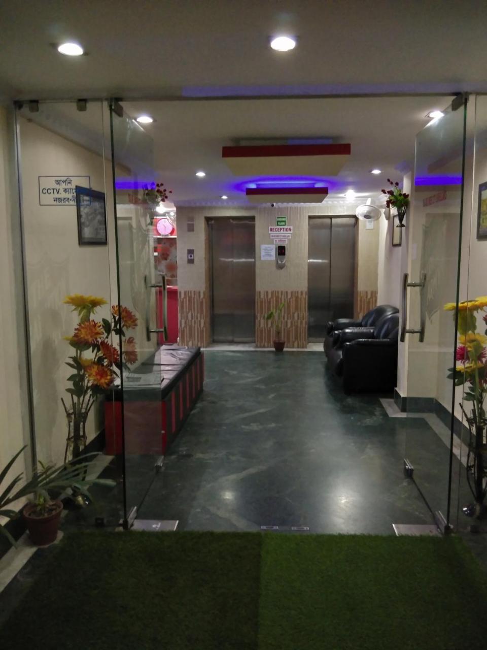 The Salvation Army Red Shield Guest House Calcutta Exteriör bild